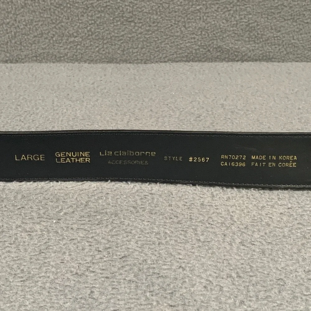 Liz Claiborne Vintage Black Suede Leather Crest Belt Gold Buckle Heritage Dark L